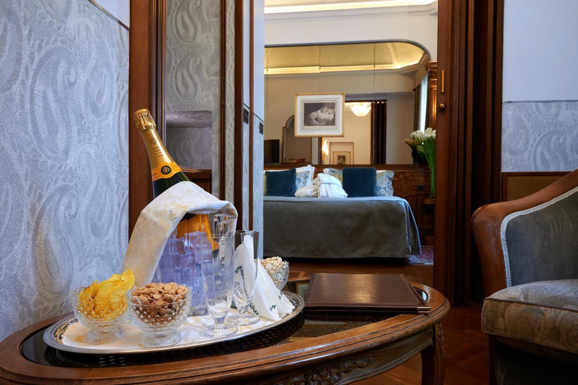 Hotel Farnese Roma Esterno foto