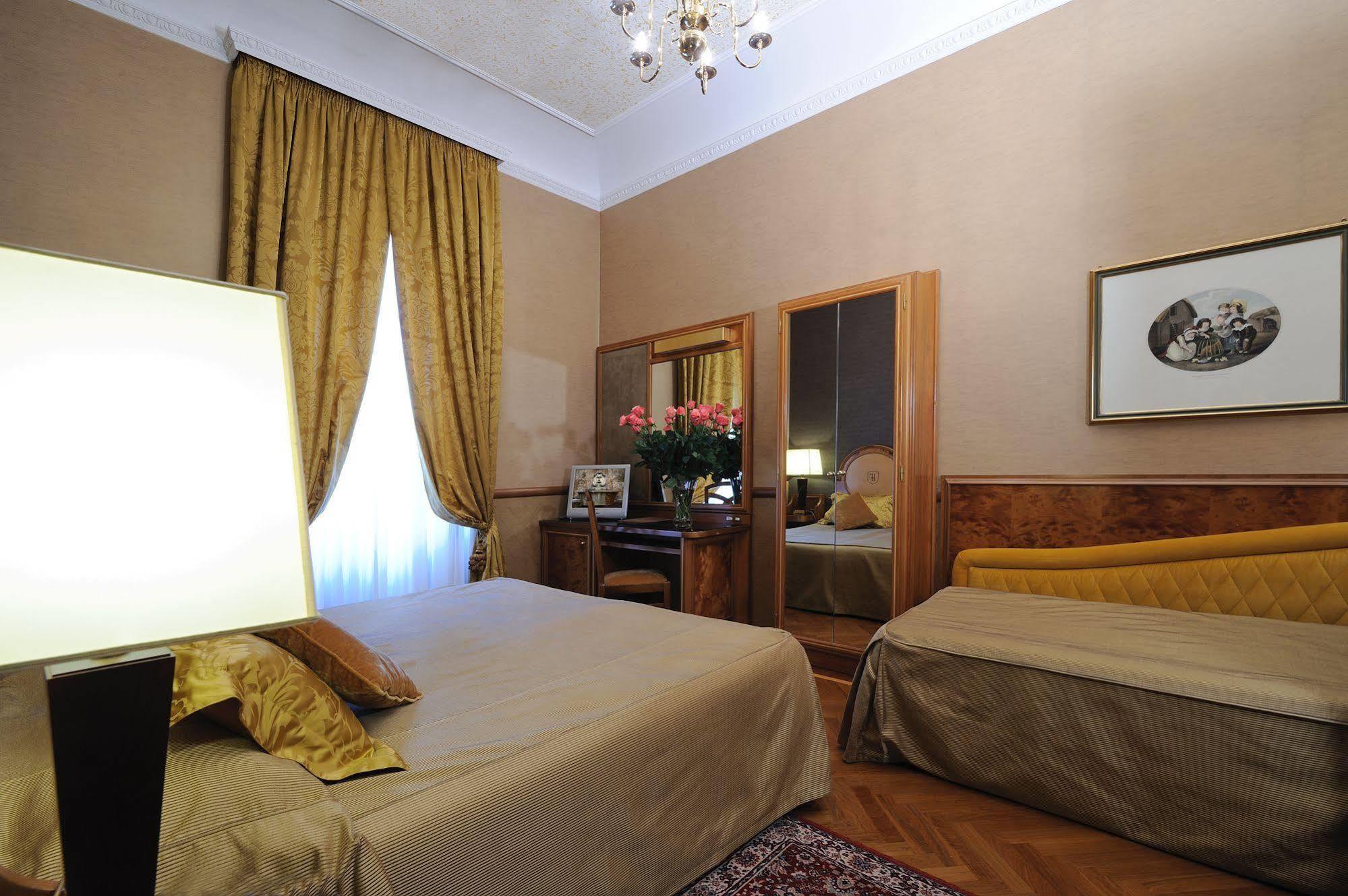 Hotel Farnese Roma Esterno foto