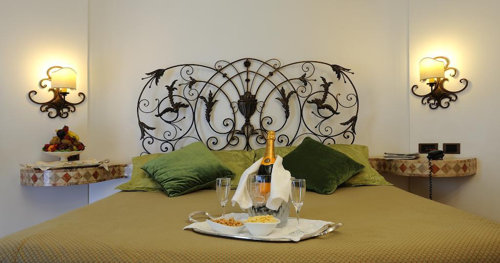 Hotel Farnese Roma Esterno foto